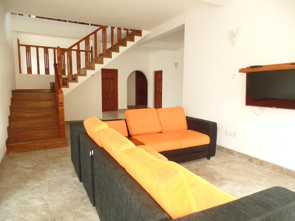 Kandyan Bluestar Villa ภายนอก รูปภาพ
