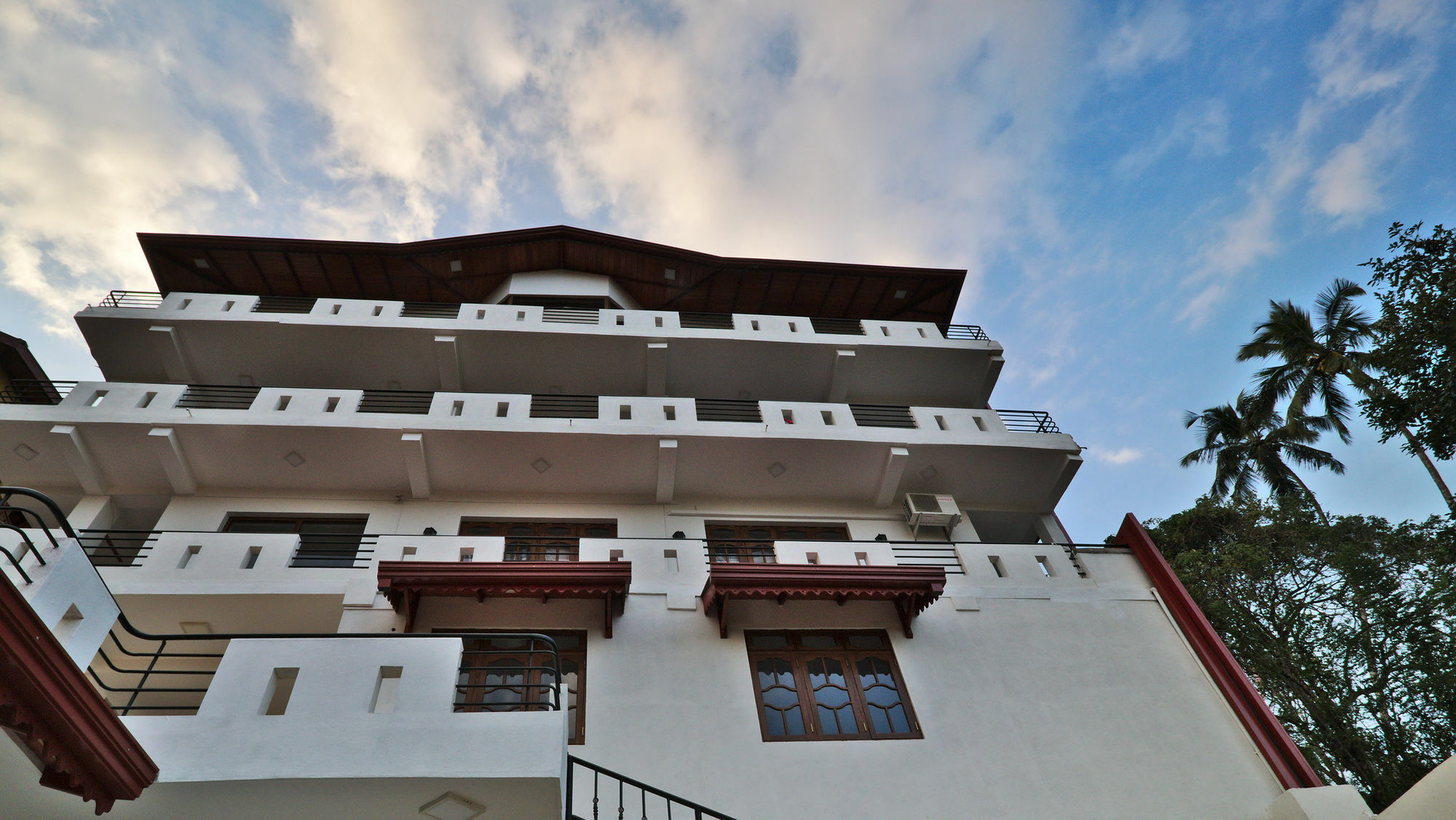 Kandyan Bluestar Villa ภายนอก รูปภาพ